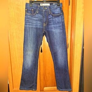 A pair of BKE Denim Jake Straight jeans in a size of 28R with a 28" inseam
